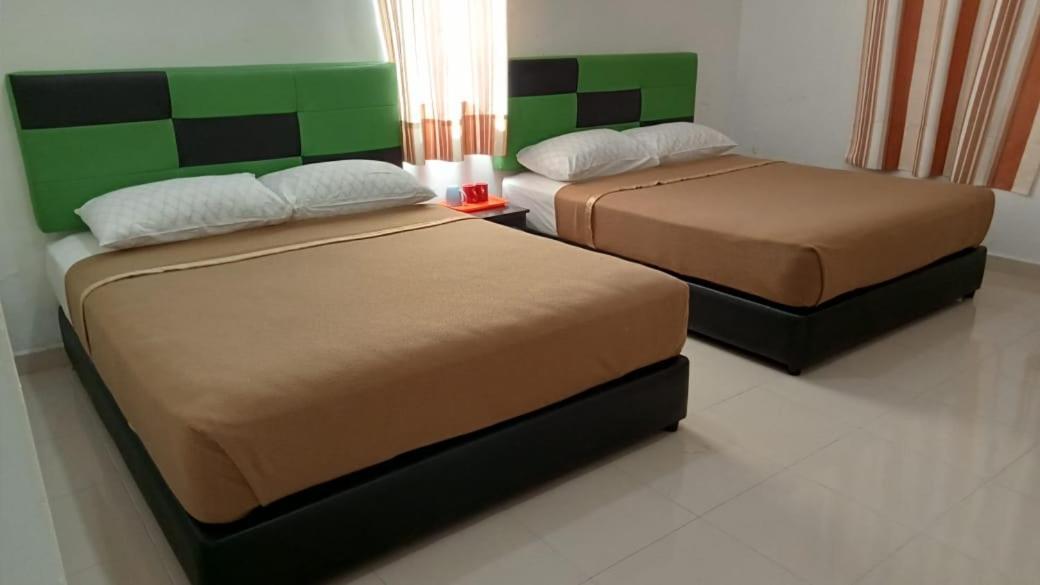 Dlayaran Villa Guest House Kuala Rompin Exterior photo